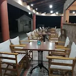 ζante Dolphin Apart Otel 4*