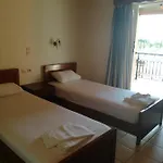 Apartahotel ζante Dolphin