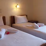 ζante Dolphin 4*