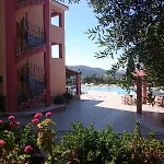 ζante Dolphin 4*