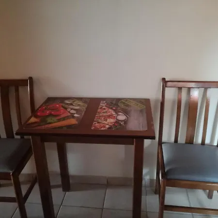 ζante Dolphin מלון דירות אליקס