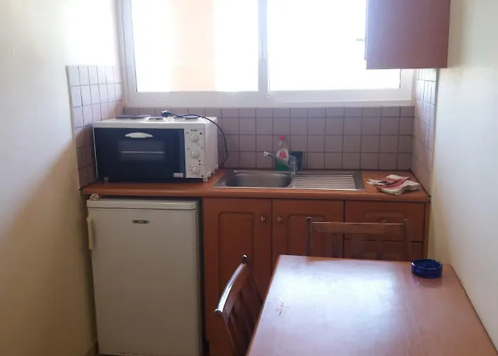 ζante Dolphin 4* Alikész