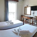 Aparthotel ζante Dolphin 4*