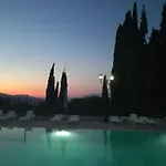 ζante Dolphin Aparthotel 4*