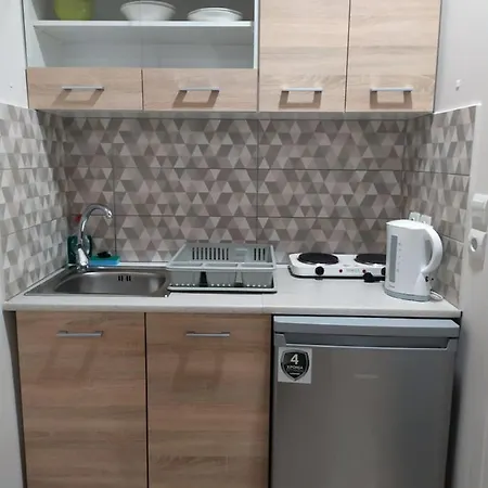 아파트호텔 ζante Dolphin 알리케스