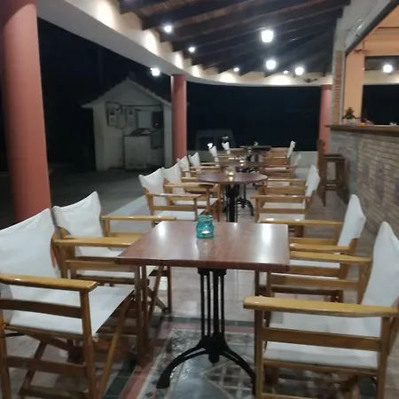 ζante Dolphin Aparthotel 4*