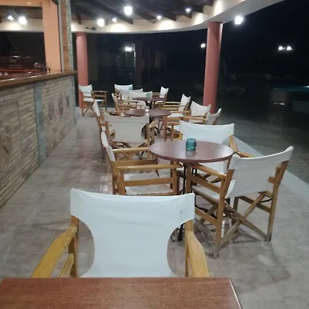 ζante Dolphin 아파트호텔