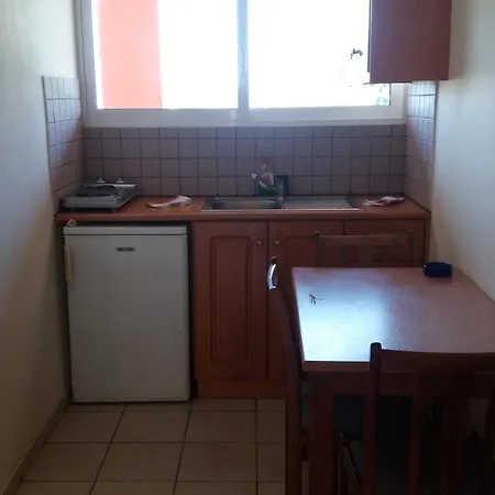 ζante Dolphin 아파트호텔 4*